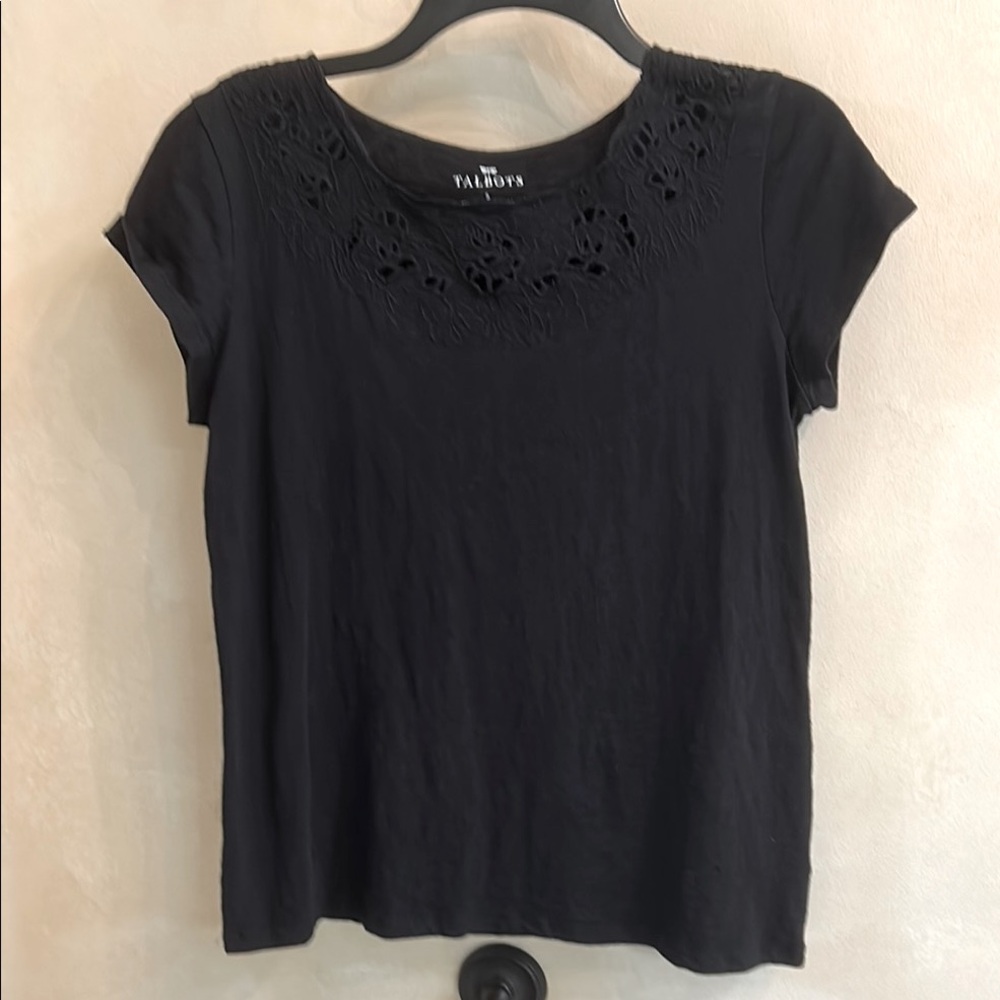 Talbots Eyelet Detail Tee. Size Small